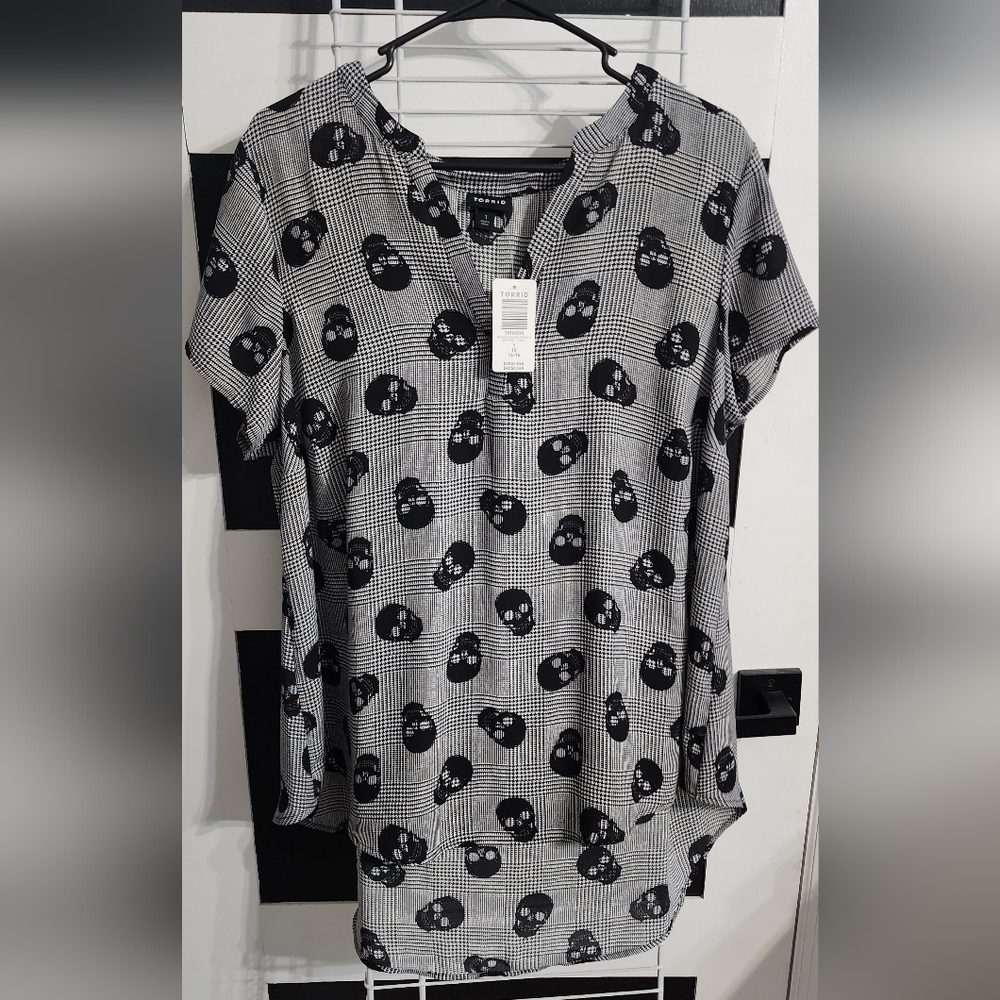 Torrid Skull Blouse